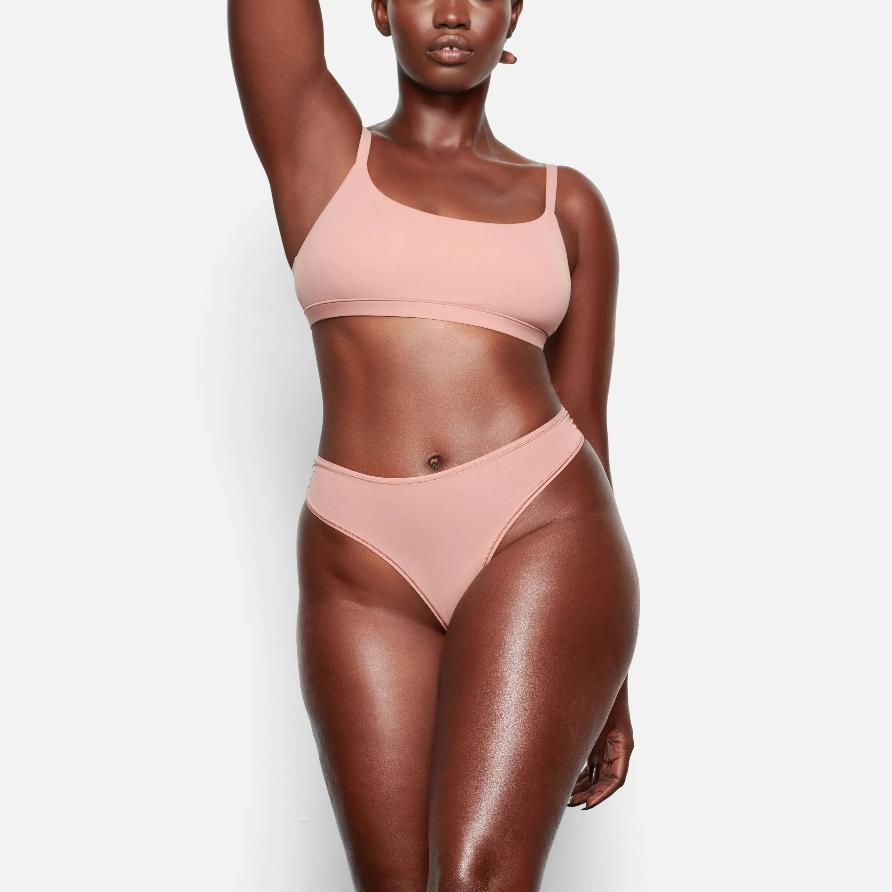 FITS EVERYBODY SCOOP NECK BRA | ROSE CLAY