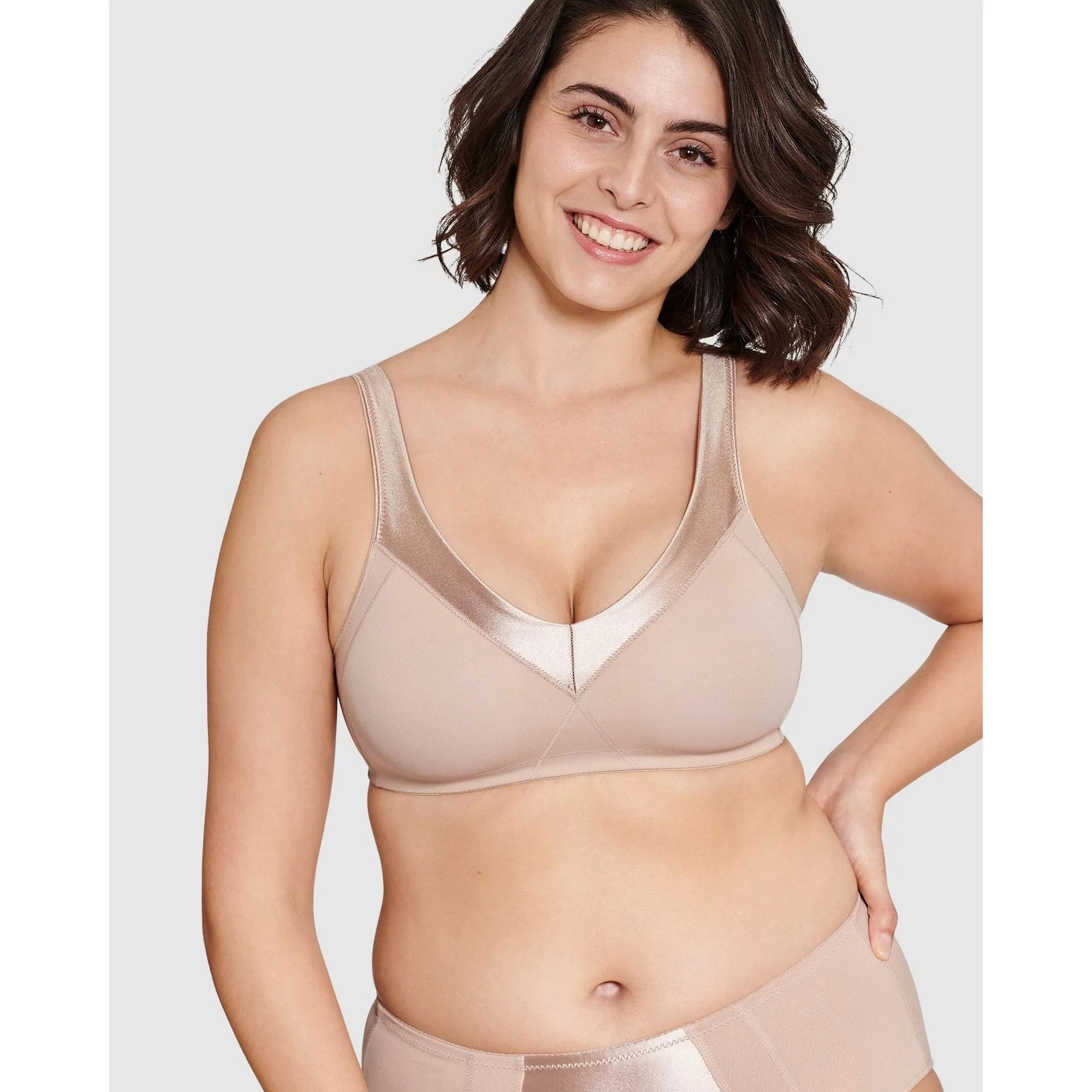 Satin Trim Seamless Wirefree Minimiser Bra