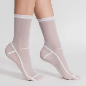 Solid Mesh Socks - White